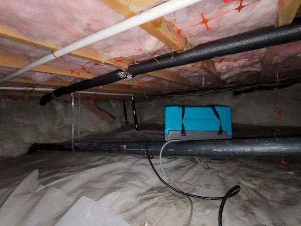 Crawl Space Water Remediation in Red Oak